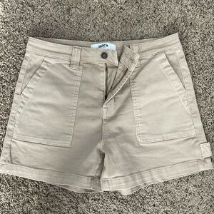 Women’s tan denim shorts